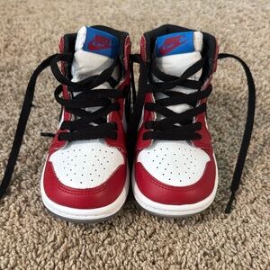 Air Jordan 1 Retro High OG 'Origin Story' Spider Verse Spider Man Jordan